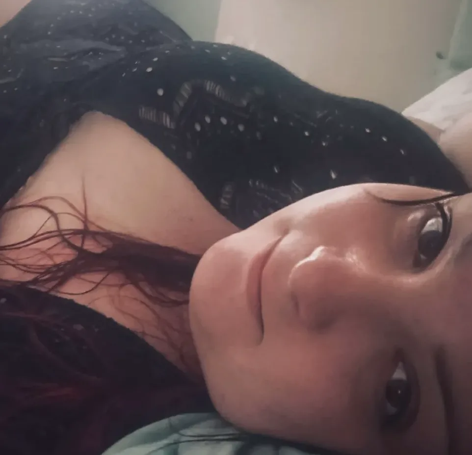 Charlotte, 33