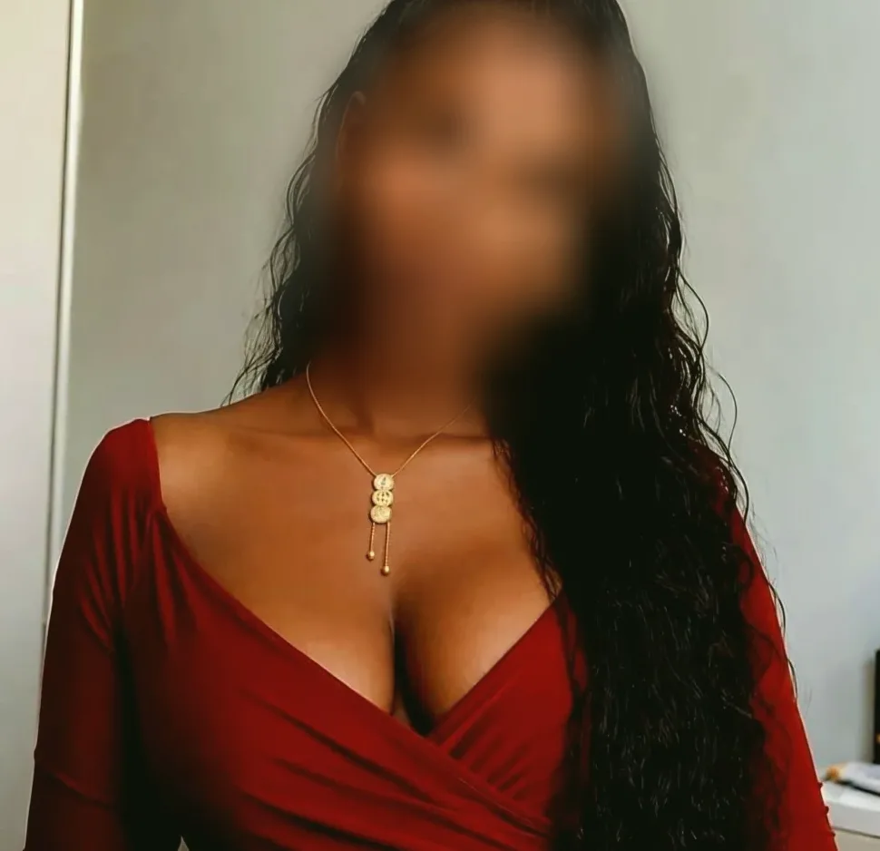 Hilda, 23