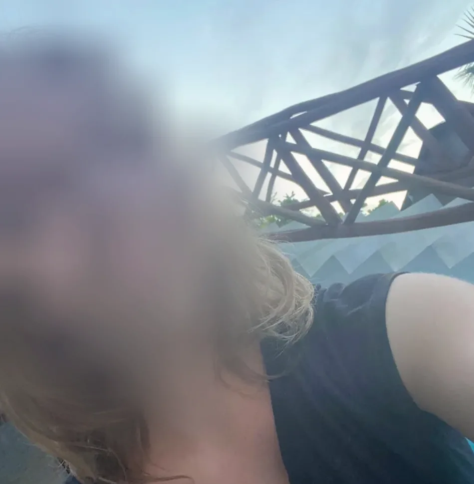 Iris, 30