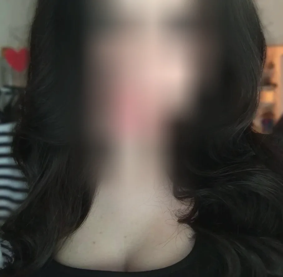 Madeleine, 21